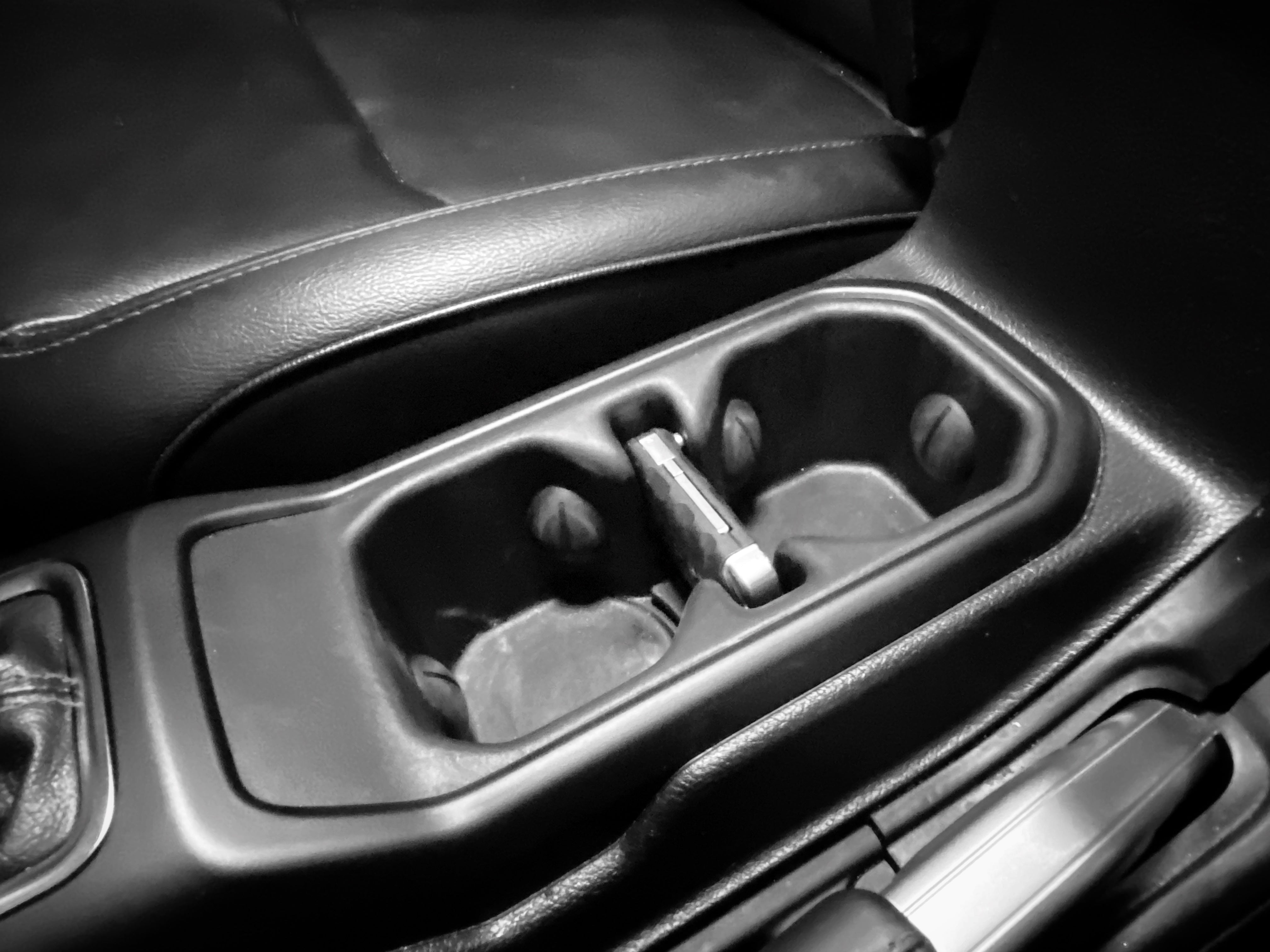 Extra cup holder for jeep deals wrangler