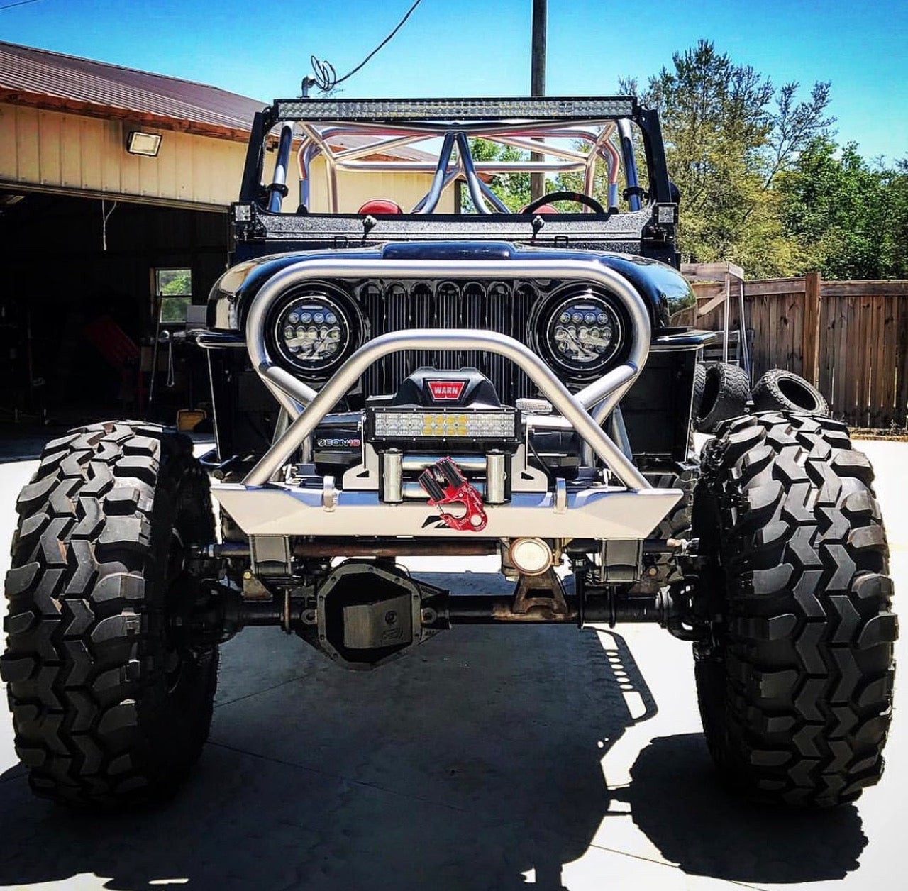 Jeep CJ-7 on 43" SX Swampers and 1 ton axles