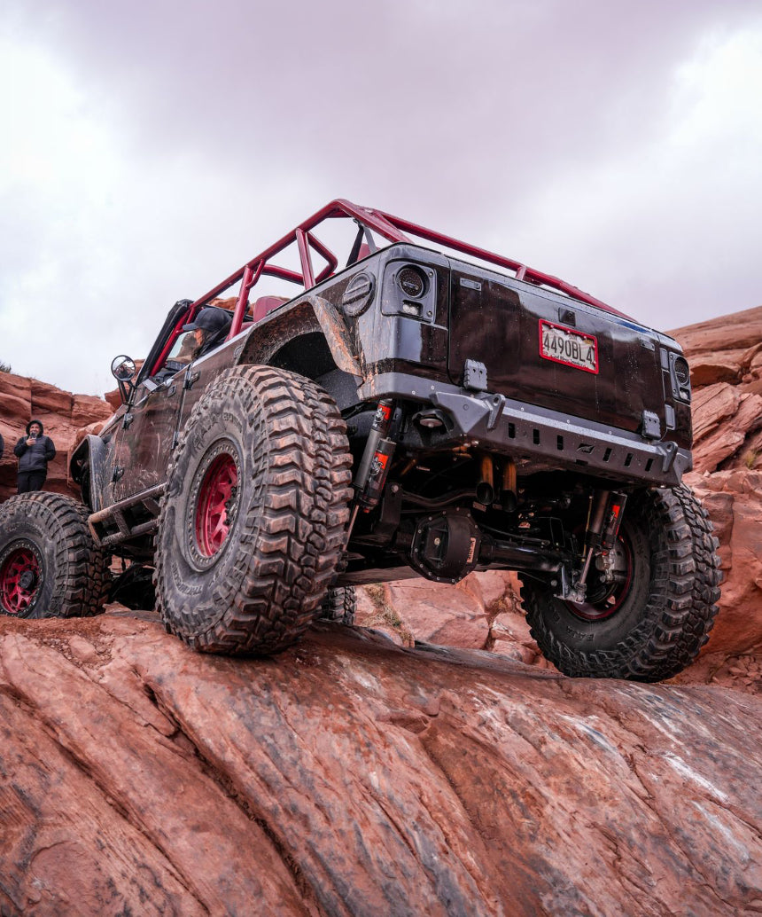 Micro Series Rear Bumper for Jeep JL/JLU Motobilt