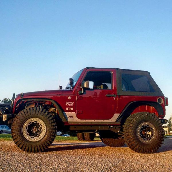 Rocker Armor for Jeep JK 2 Door - Steel Motobilt