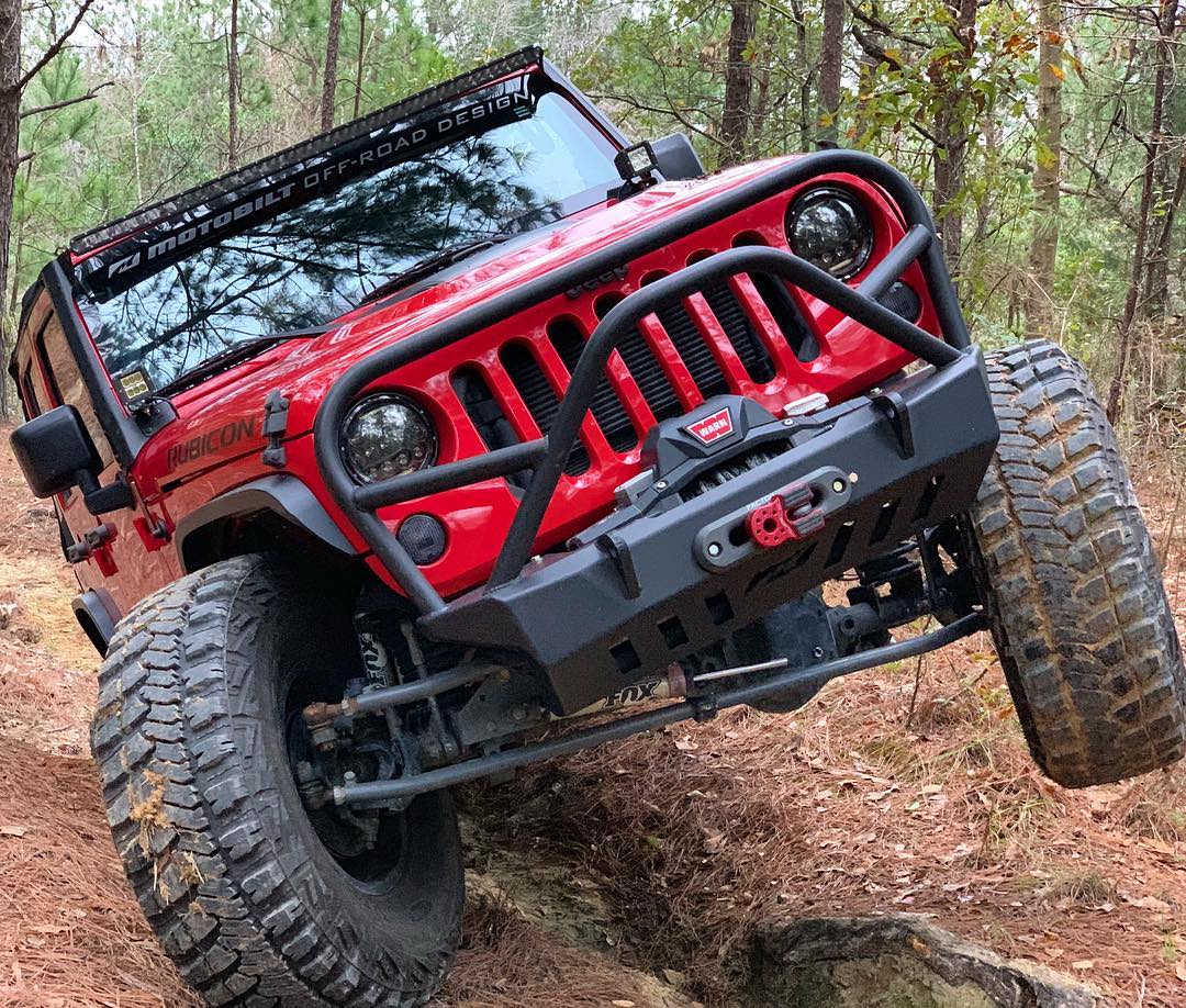 Crusher Series Front Bumper w/Grill Hoop and Stinger for Jeep JK / JKU Motobilt