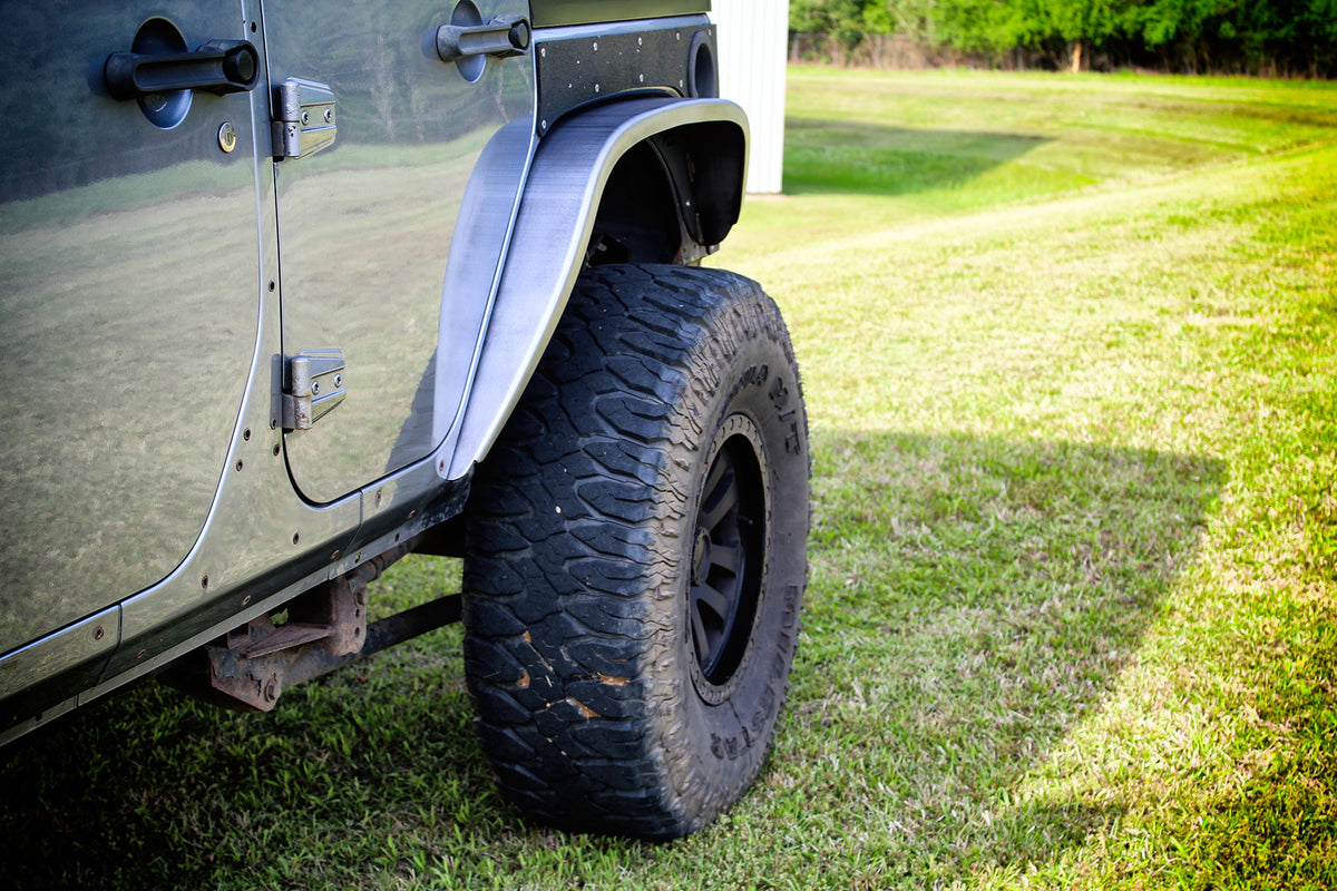 Motobilt Crusher Rear Fender 4" Flare MB1076-4 for Jeep JK / JKU - Steel front view installed on jku silver with 37" tires