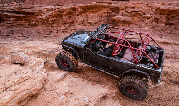 Enhance Your Jeep with the Motobilt JLU Cage Kit