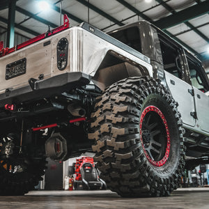 Aluminum Bobbed Jeep Gladiator Bed from Motobilt