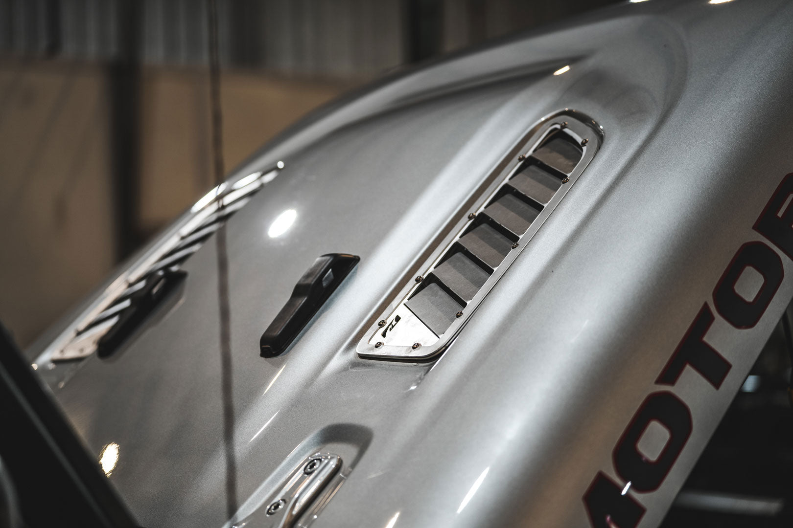 Hood Vent Kit for Jeep Rubicon JL/JLU/JT Motobilt