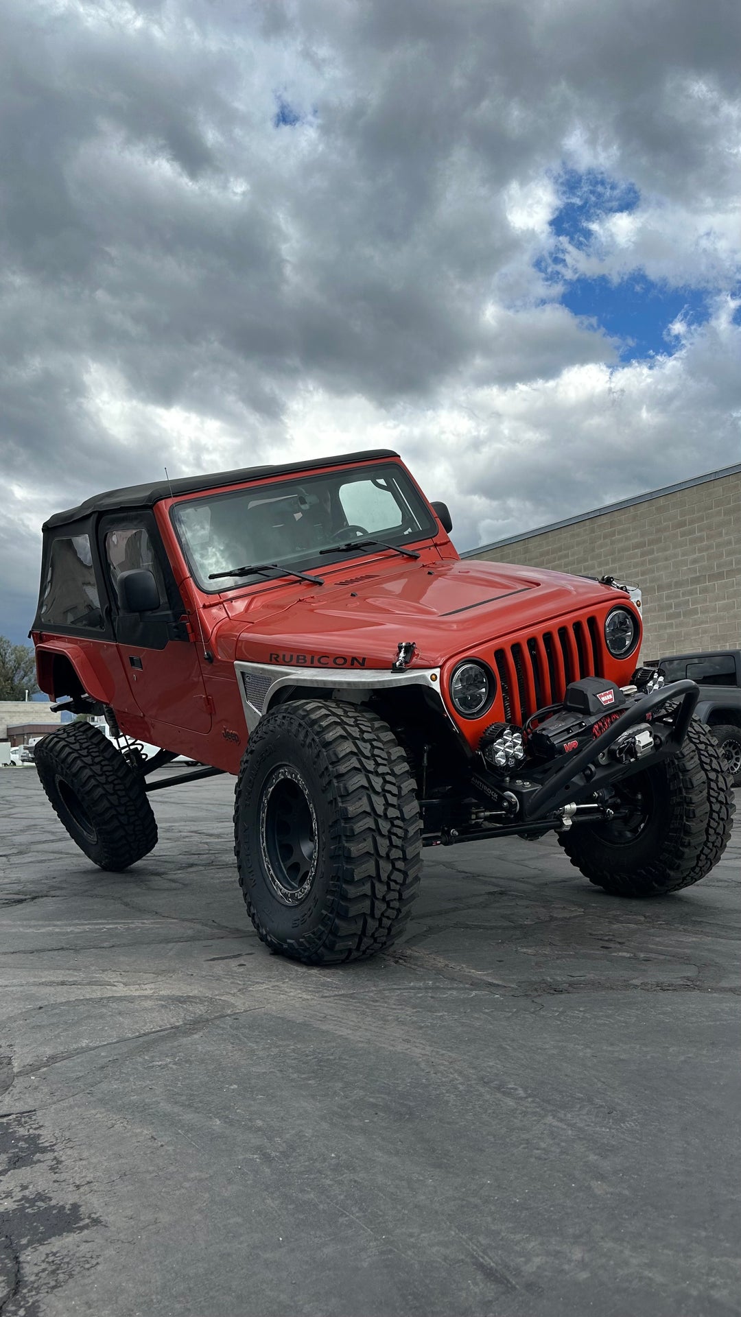 Aluminum Highline Front Fenders 2" Flare for Jeep TJ / LJ - Motobilt