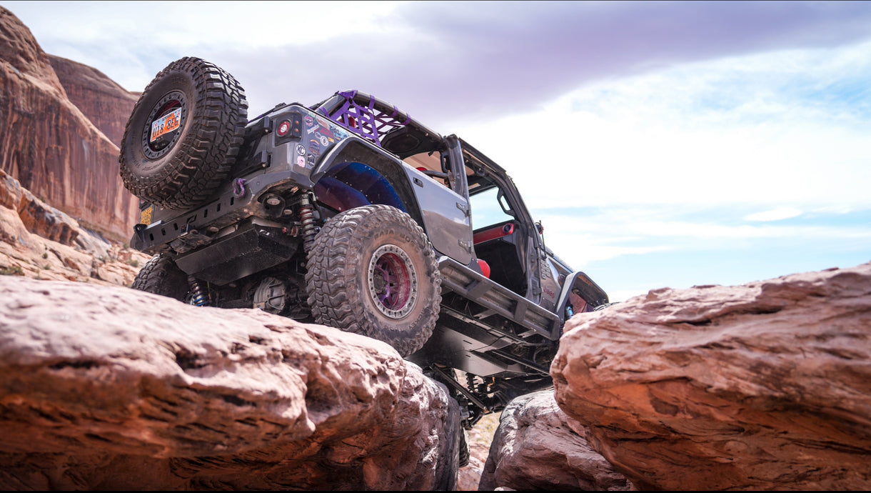 JL/JLU 4 Link Suspension Bracket Skid Kit