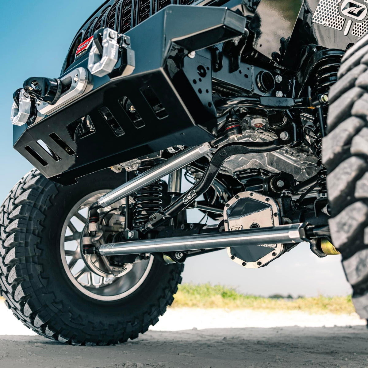 Crusher Front Bumper for Jeep JL and JT Gladiator