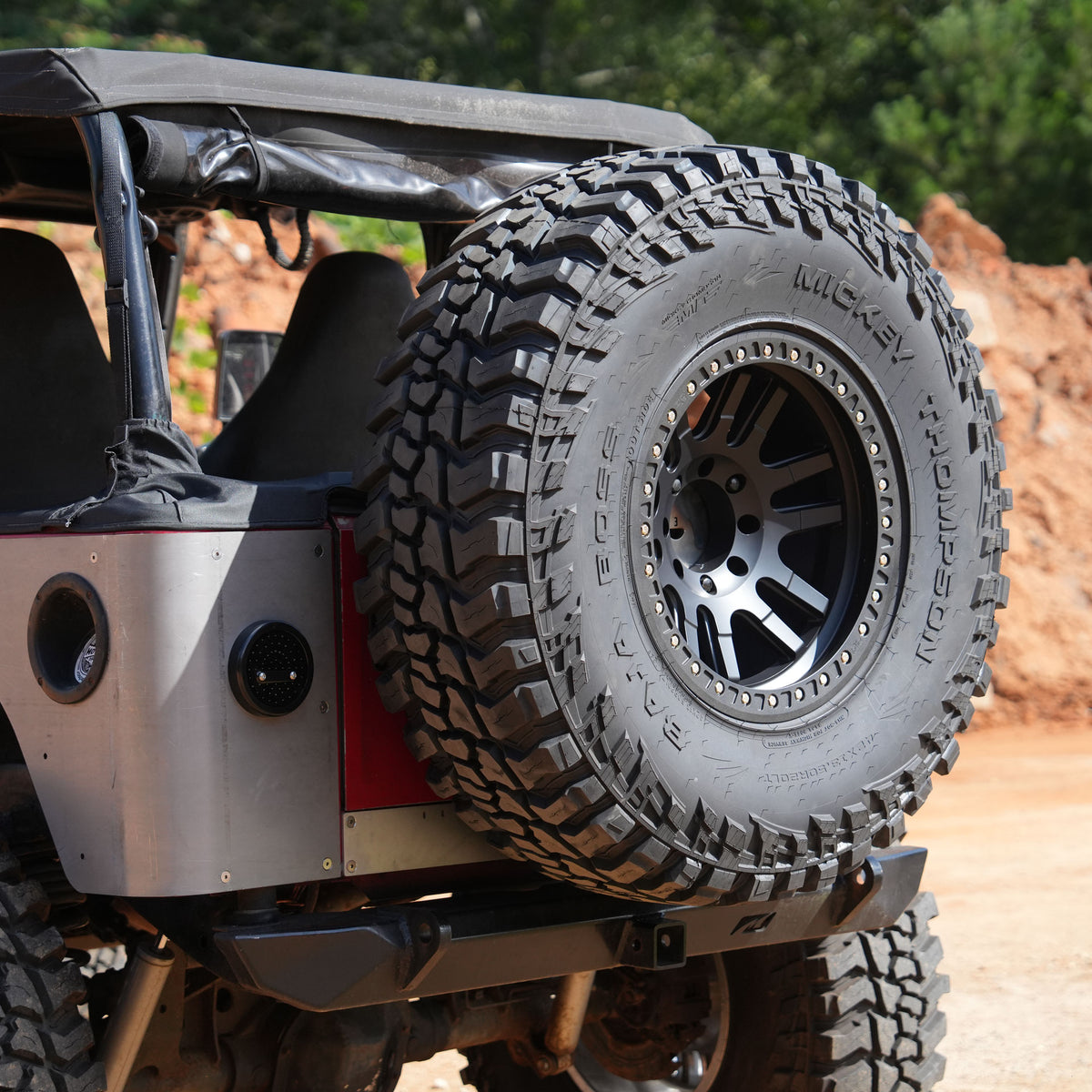 Body Mount Tire Carrier for Jeep YJ / TJ / LJ - 5 x 4.5