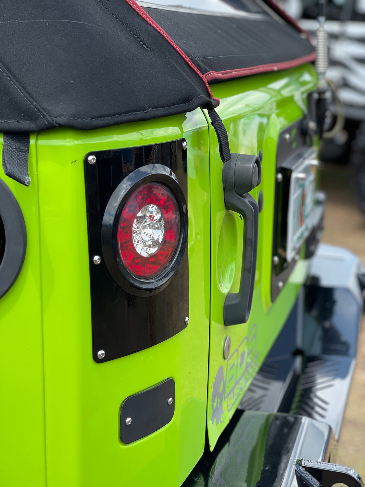 Round Tail Light Conversion Kit for Jeep JK/JKU