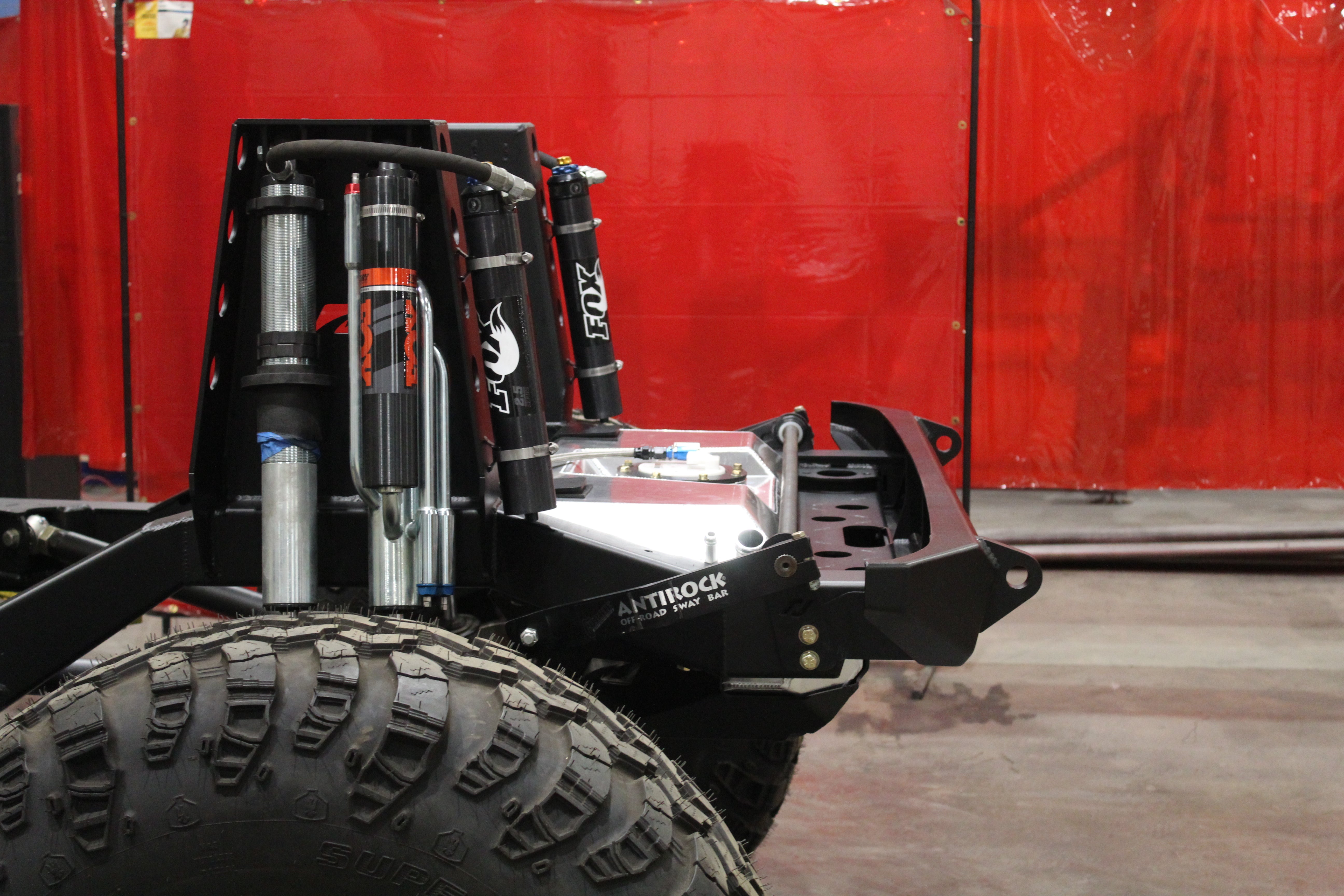 Dual Rear Coilover Bypass Shock Towers – Motobilt