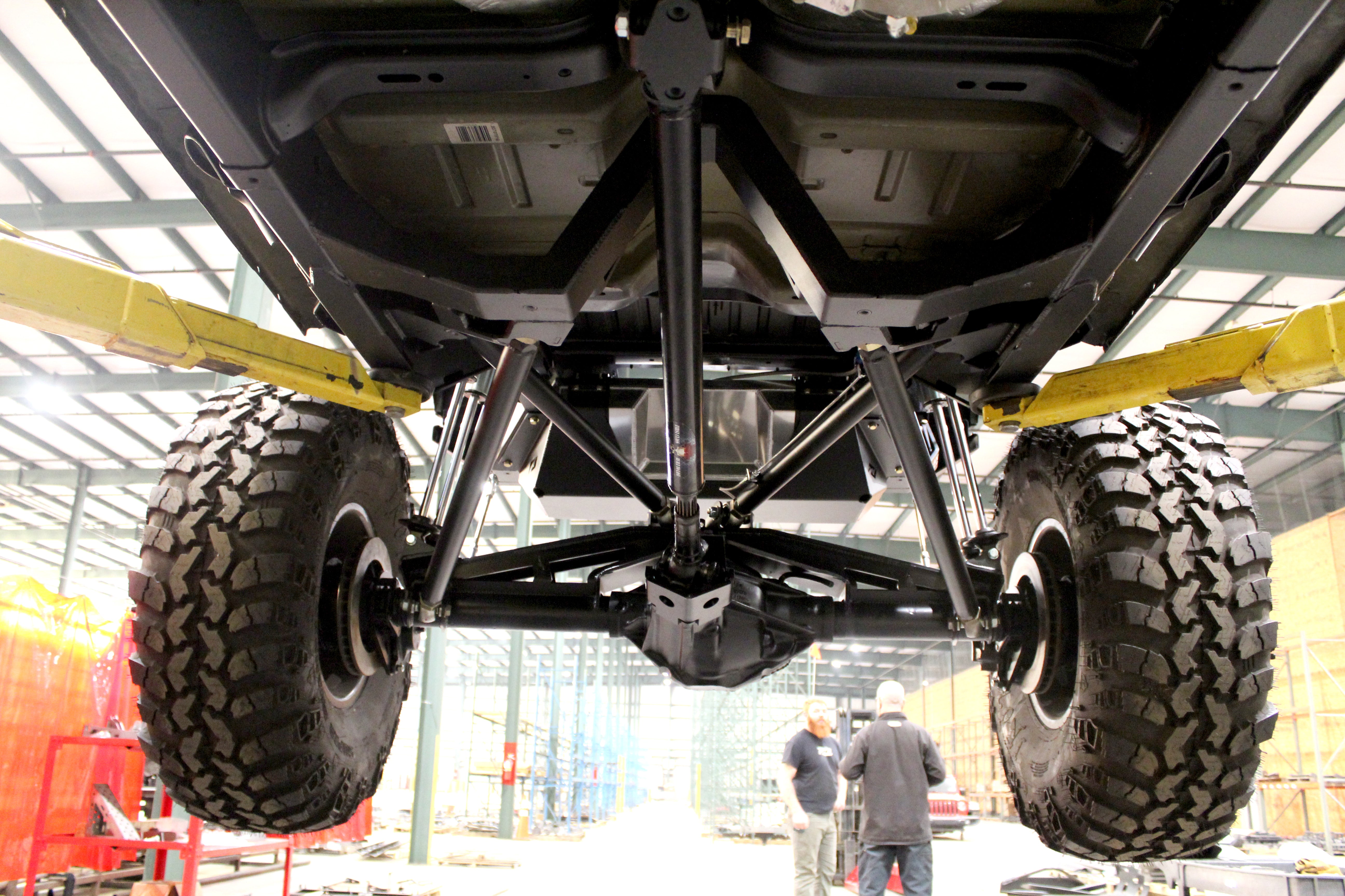 4 link Rear Suspension Brackets w/Rear Crossmember for Jeep JKU - Motobilt
