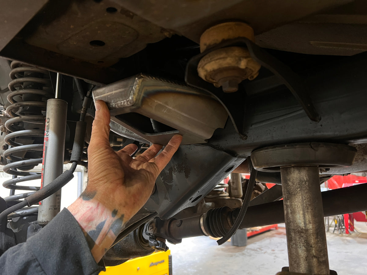High Clearance Body Mounts for Jeep TJ/LJ Motobilt