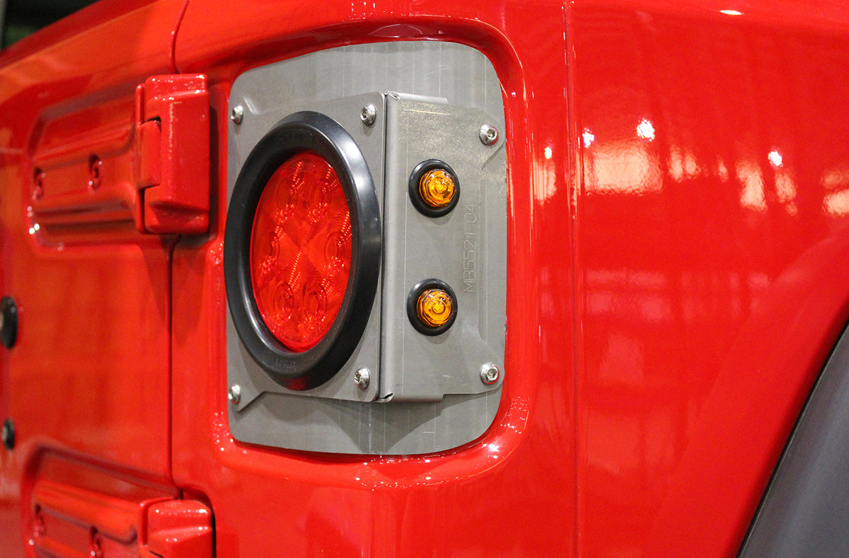 Round Taillight Conversion Kit for Jeep JL w/o Sensors Motobilt
