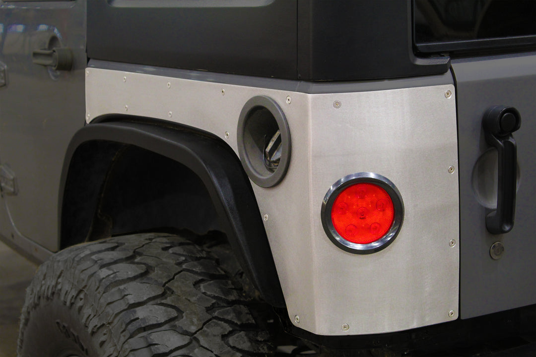 Steel Rear Corner Armor w/ Round Tail Light Holes for Jeep JKU - Motobilt