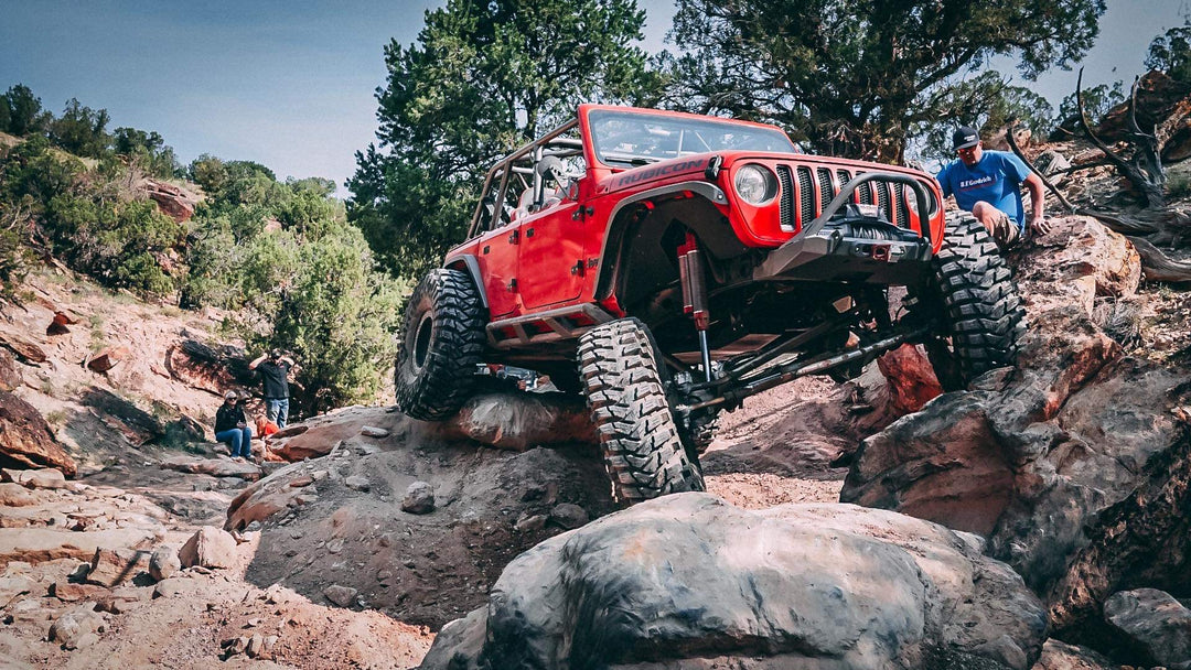 Suspension Link Kit Package w/Fuel Cell for Jeep JLU - Motobilt